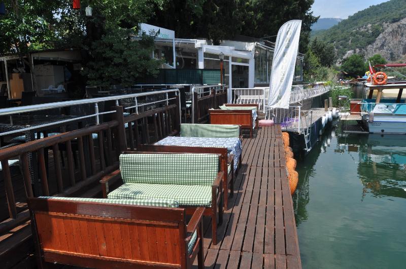 Longhouse Inn Hotel Dalyan Bagian luar foto